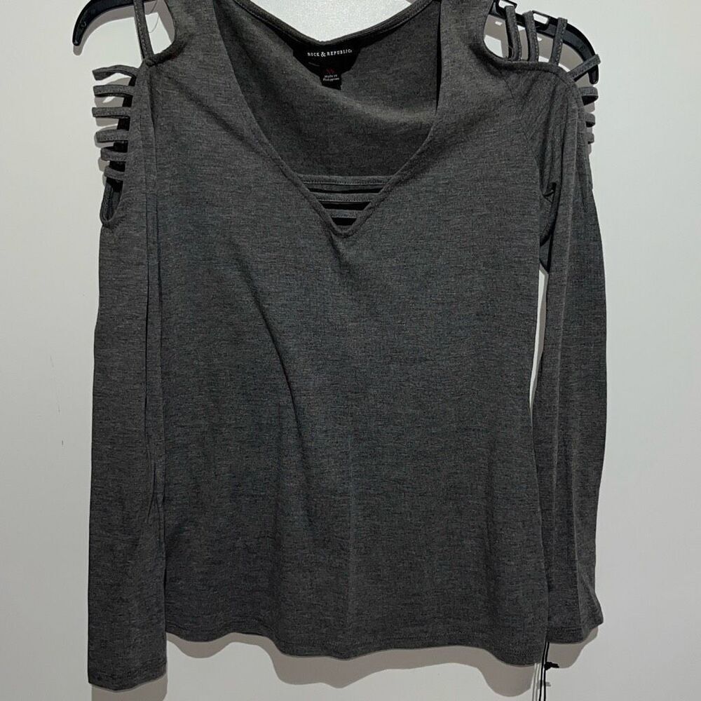 Rock & Republic Women's Heather Cutout Long Sleeve Cold Shoulder Blouse XS NWT